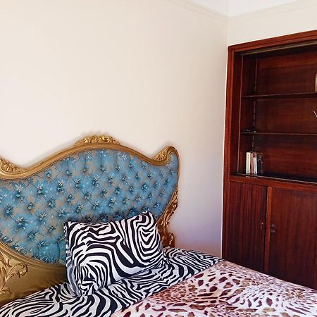 Iris Baroque Apartment Elefsína Extérieur photo
