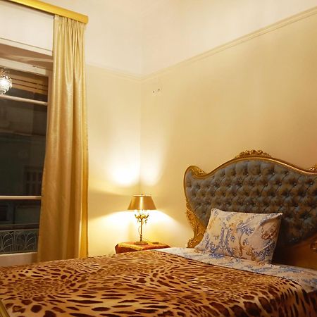 Iris Baroque Apartment Elefsína Extérieur photo
