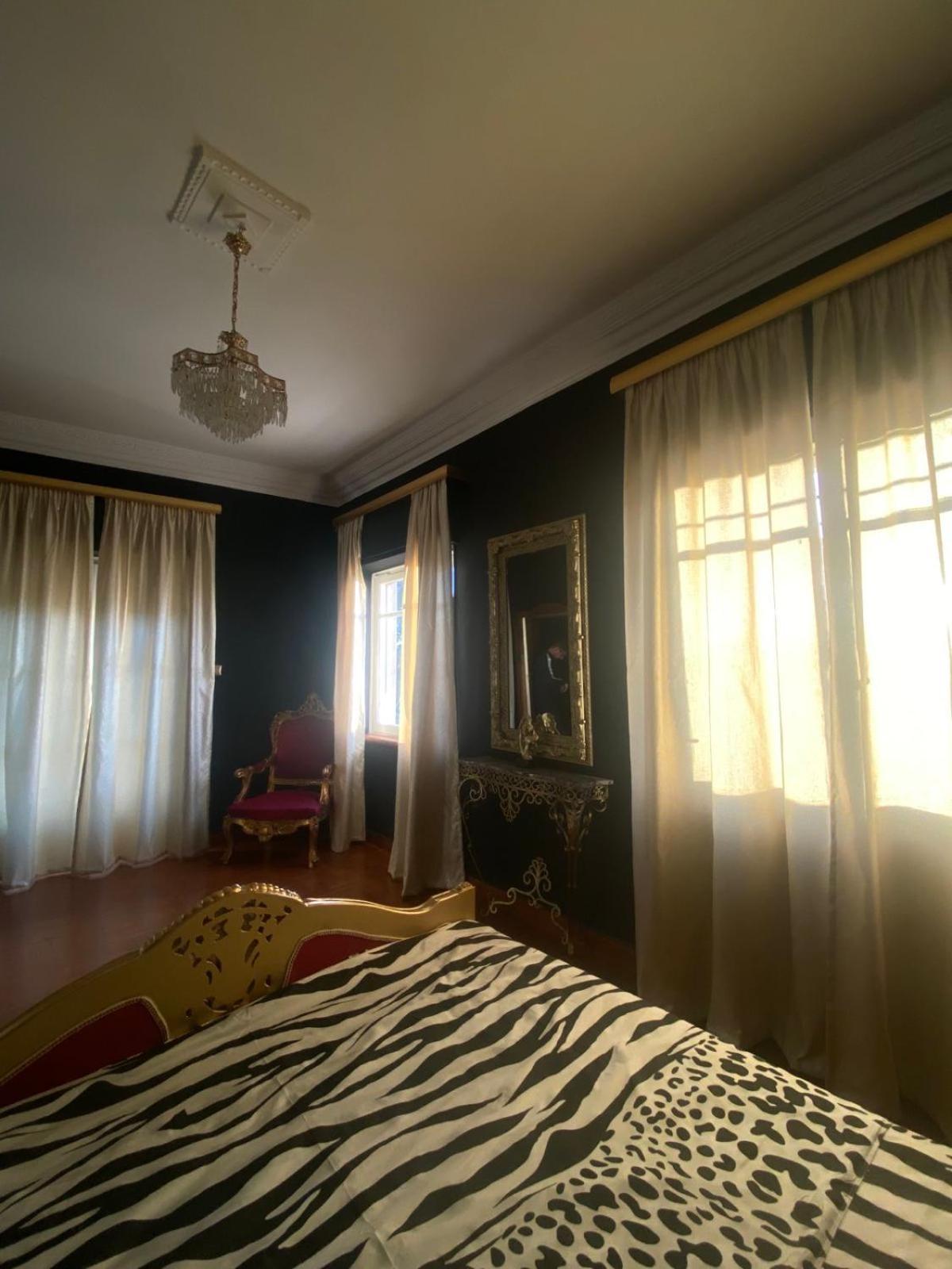 Iris Baroque Apartment Elefsína Extérieur photo