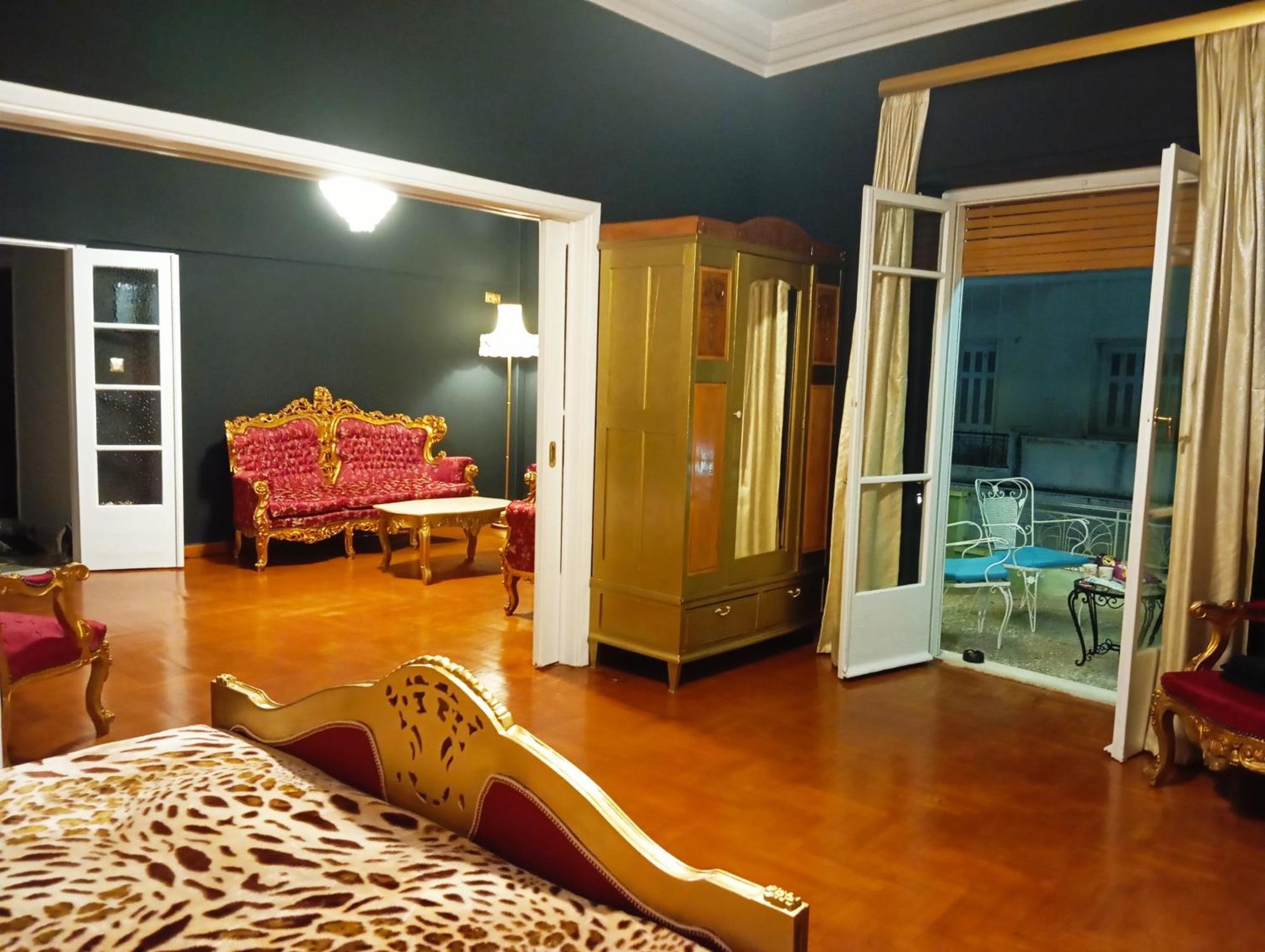 Iris Baroque Apartment Elefsína Extérieur photo