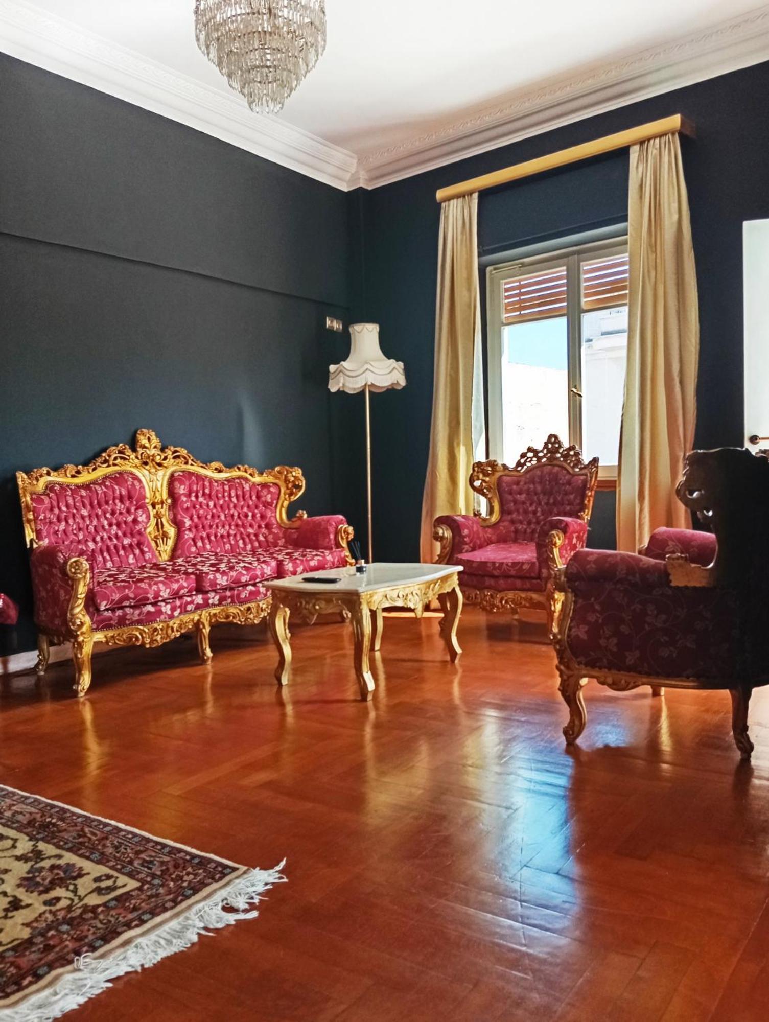 Iris Baroque Apartment Elefsína Extérieur photo