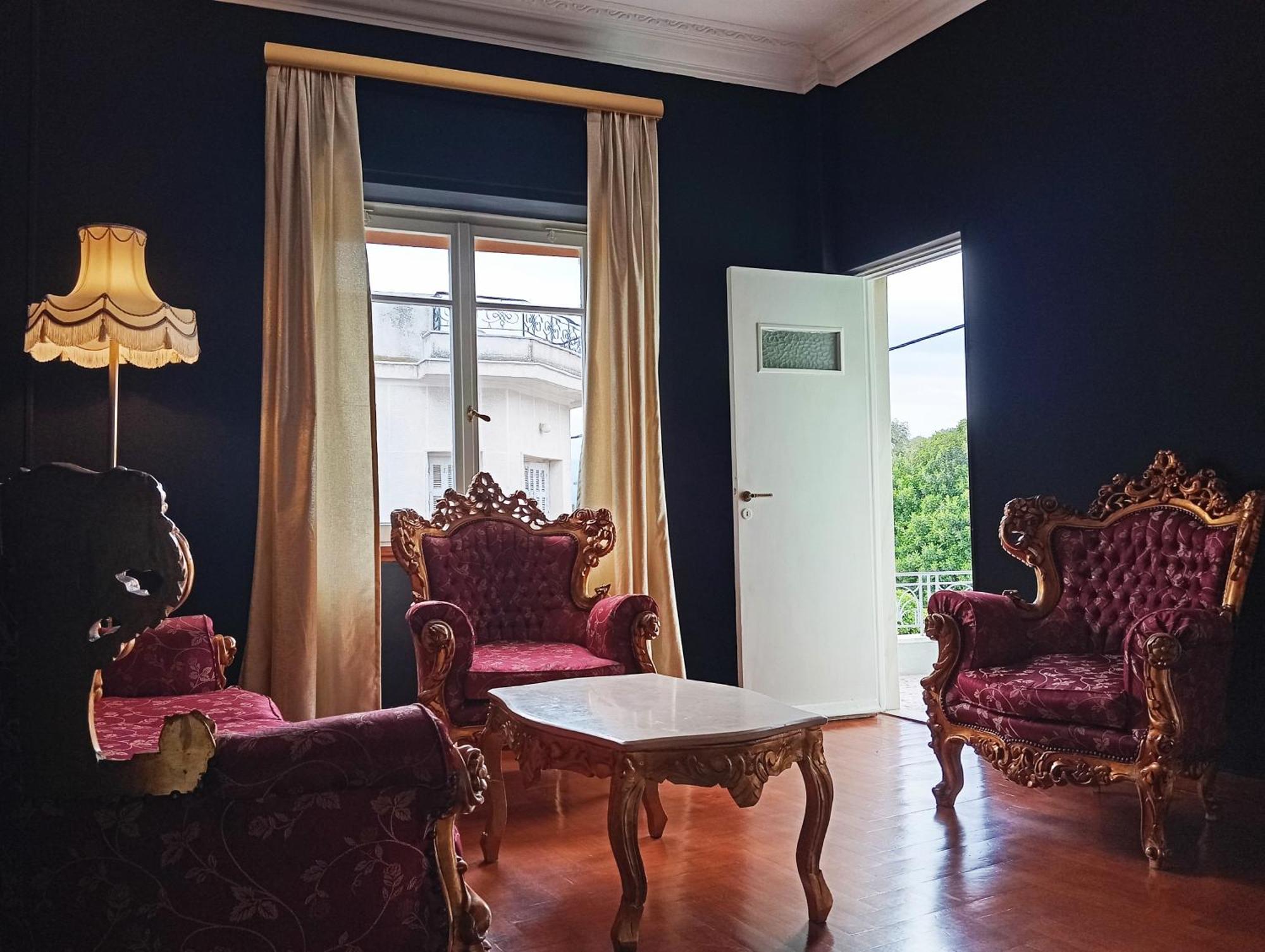 Iris Baroque Apartment Elefsína Extérieur photo