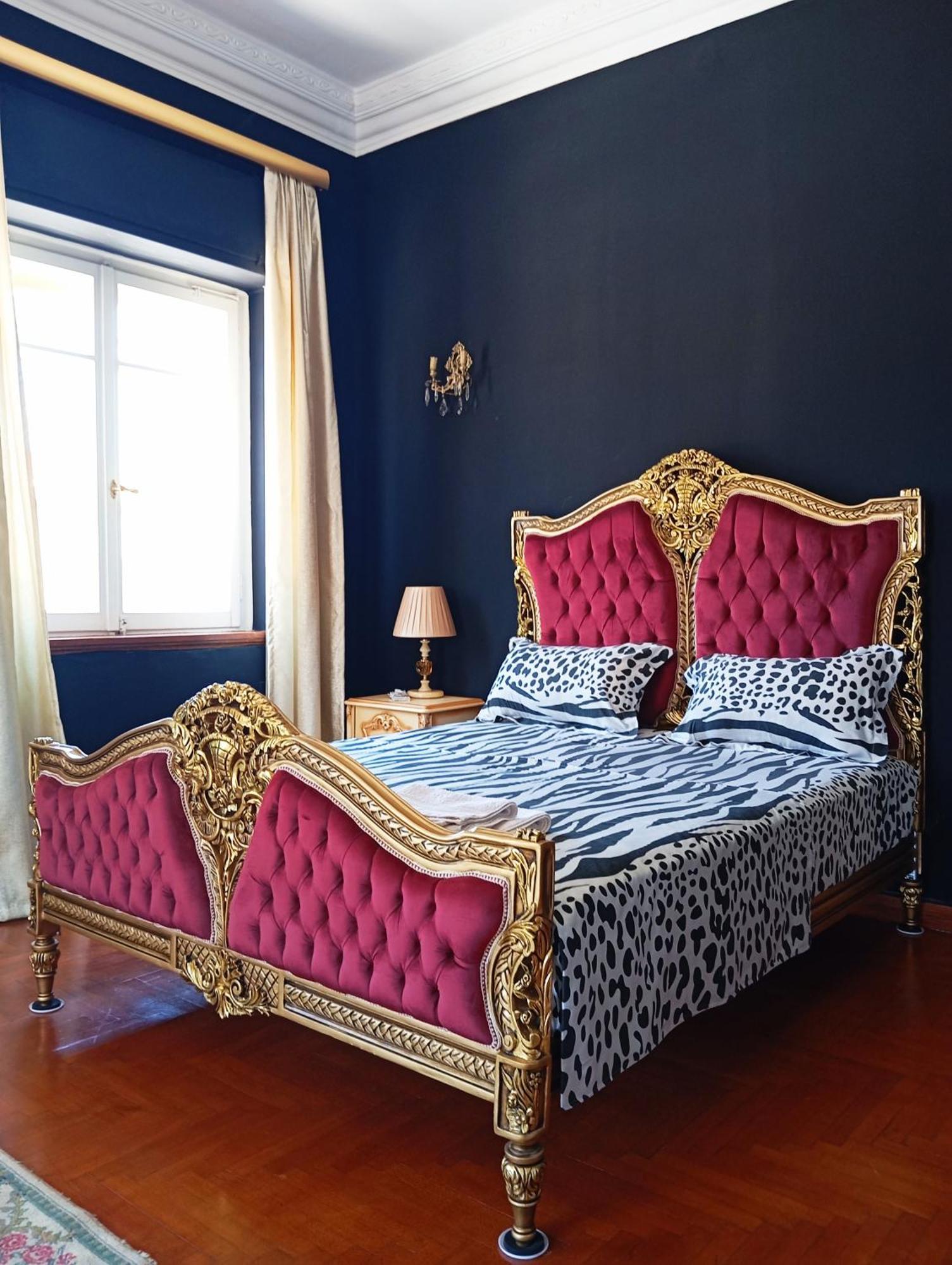 Iris Baroque Apartment Elefsína Extérieur photo