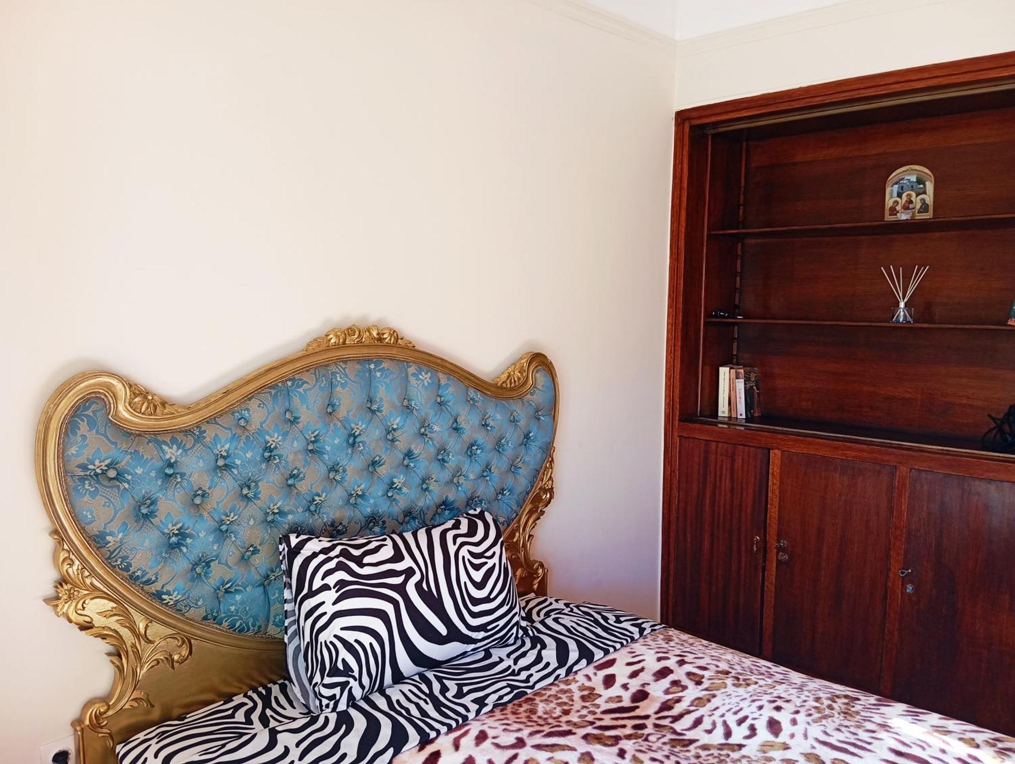 Iris Baroque Apartment Elefsína Extérieur photo