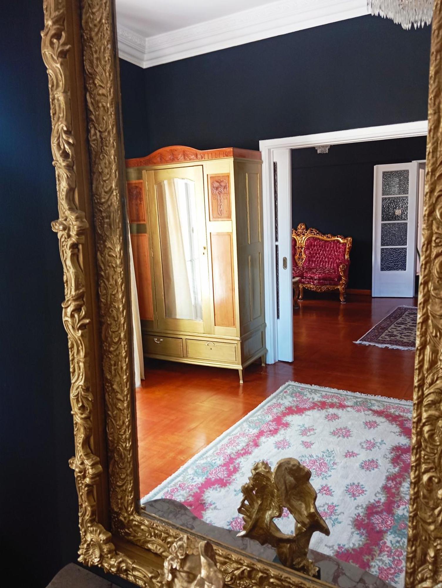 Iris Baroque Apartment Elefsína Extérieur photo